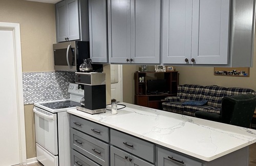 Elmaton House | Four bedroom river house located minutes away from Matagorda, TX and the beach.