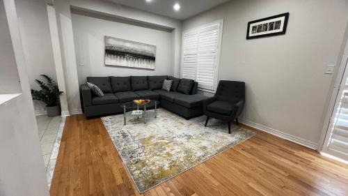 Halton Regional Municipality House | Four Bedroom Spacious House with Parking in Milton, Ontario