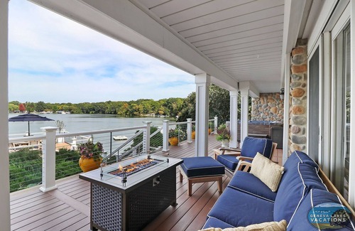 Lauderdale Lakes House | Four Gables on Green Lake- Luxury Lakefront Home w/Water Views from Every Room!