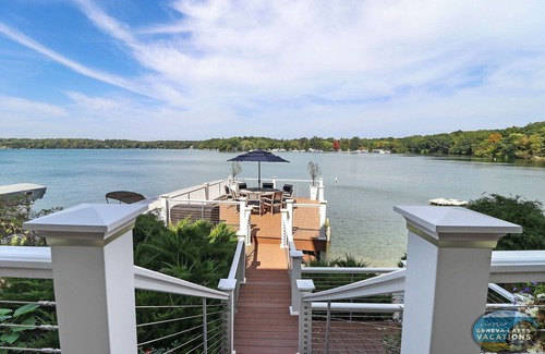 Lauderdale Lakes House | Four Gables on Green Lake- Luxury Lakefront Home w/Water Views from Every Room!