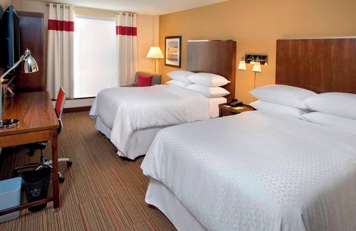 Charleston Hotel | Four Points by Sheraton Charleston