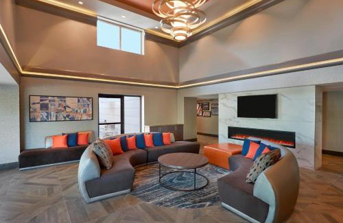 Hamilton Hotel | Four Points by Sheraton Hamilton - Stoney Creek