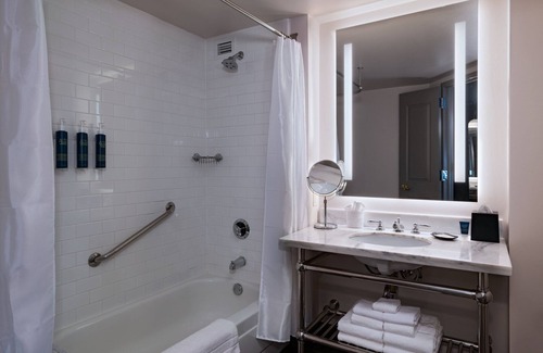 Barker Hotel | Four Points by Sheraton Houston West