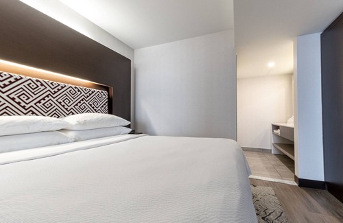 Desjardins Hotel | Four Points by Sheraton Levis Convention Centre