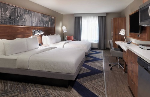 Vaughan Hotel | Four Points by Sheraton Vaughan