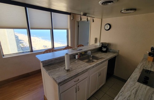 Northeast Virginia Beach Resort | Four Sails Resort