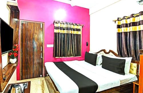 Chinar Park Hotel | Four Seasons Hotel Gresham Palace Kolkata