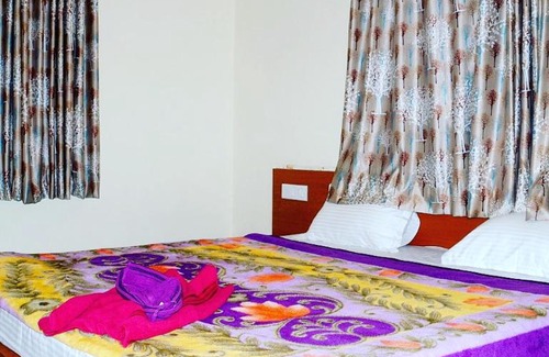 Gureghar House | Four seasons villa mahableshwar