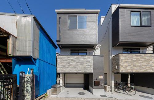 Katsushika Apartment | Four Trees Stay Yotsugi Skytree View