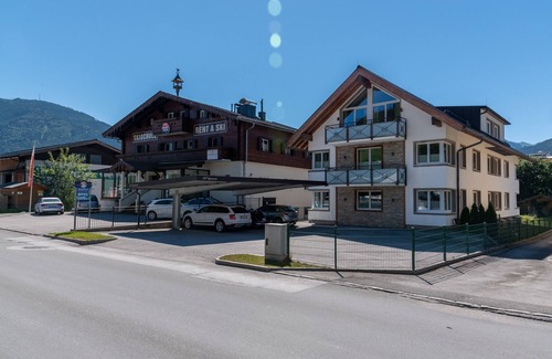 Schuttdorf Apartment | Fourteen 2.1 Zell am See (S&P)