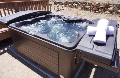 Indian Mountain House | Fox Hole Serene Secluded Private Cabin Hot Tub