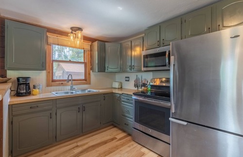 Grand Lake Cabin | Foxwood Retreat - Cozy Cabin in Grand Lake