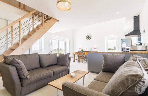 Pontorson House | 83 m² Gîte ∙ 3 bedrooms ∙ 4 guests