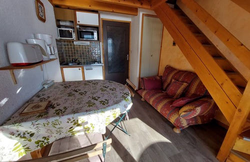 Autrans-Meaudre-en-Vercors Apartment | Cozy Apartment in Autrans, Close to Village & Ski Trails, Sleeps 3