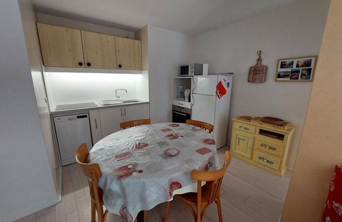Autrans-Meaudre-en-Vercors Apartment | Cozy Apartment in Autrans, Sleeps 6, Ski-in/Ski-out, Near Village Center