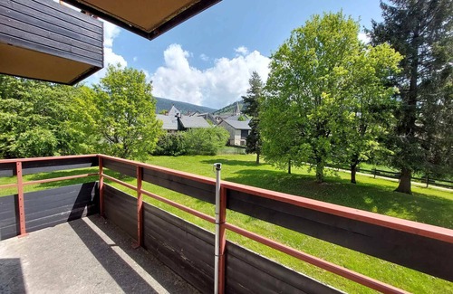 Autrans-Meaudre-en-Vercors Apartment | Cozy Apartment in Autrans, Sleeps 6, Ski-in/Ski-out, Near Village Center