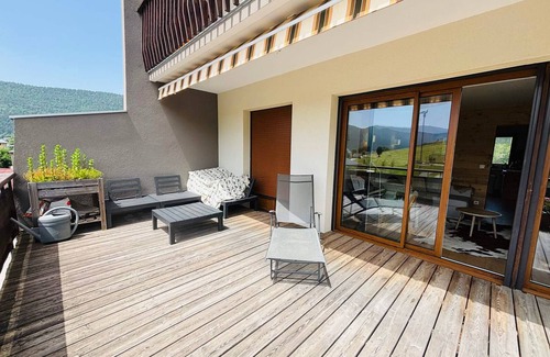 Autrans-Meaudre-en-Vercors Apartment | Renovated apartment in Autrans, 5 pers, large south-facing terrace