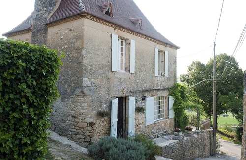 Coux-et-Bigaroque-Mouzens House | A beautiful period house sleeping 6 in a quiet hamlet overlooking The Dordogne
