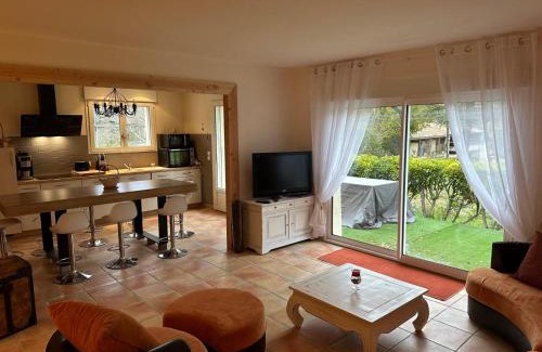 La Vacquerie-et-Saint-Martin-de-Castries Villa | La vie en rose sur le Larzac