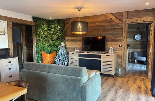 Pont-de-Montvert-Sud-Mont-Lozere Villa | Cosy gîte in the Cévennes Natural Park