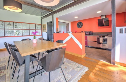 Saint-Felix-de-Reillac-et-Mortemart House | Loft with shared indoor pool, wifi and air conditioning