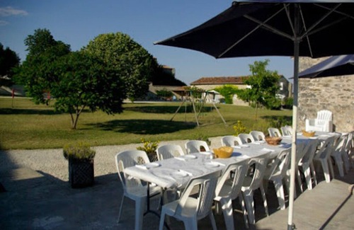 Saint-Hilaire-de-Villefranche Cottage | The Old Monastery - Degas