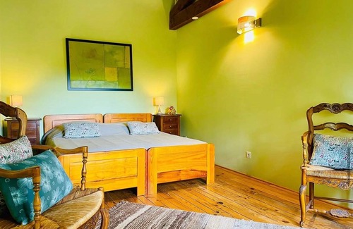 Saint-Jean-Saint-Maurice-sur-Loire House | 170 m² House ∙ 4 bedrooms ∙ 15 guests