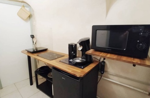 Saint-Paul-Trois-Chateaux Apartment | 12 m² Studio flat ∙ 1 bedroom ∙ 2 guests