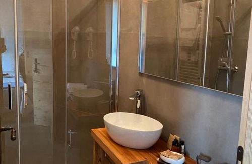 Domegge di Cadore Bed & Breakfast | Fra Rose e Mughi