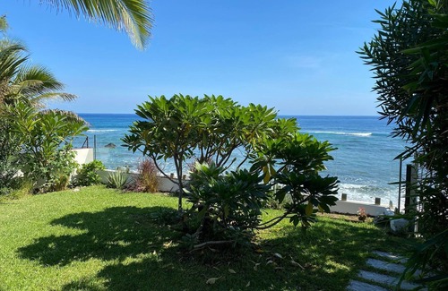 Caphomard Villa | Frangipani Villa + pool on the beach and lagoon in Saint-Gilles-les-Bains