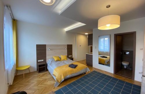 Felheviz House | Frank & Fang Apartments MK1