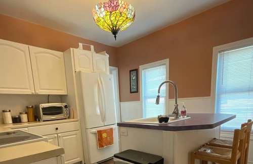 Port Huron House | Frank's Folk Victorian - Blocks from the Beach! Book for Summer 2024