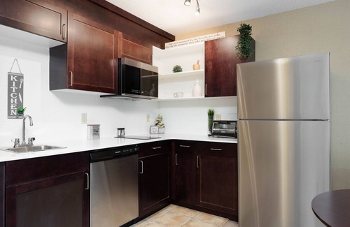 Fort McMurray Hotel | Franklin Suite Hotel