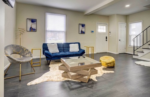 West Columbus House | Franklinton Home w/ Yard, Near Downtown Columbus!