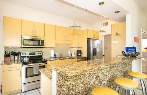 Holmes Beach House | Franks Beach House Beautiful 3 Bedroom Home With Spectacular Beach Views