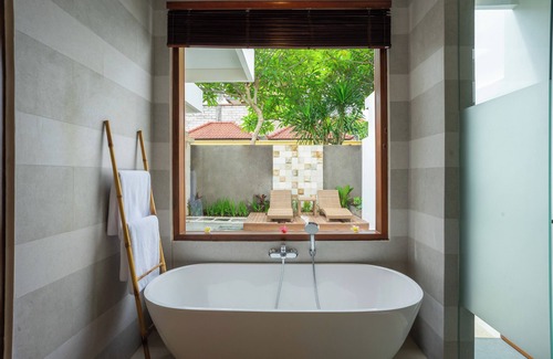 Batuan Bed & Breakfast | Freddies Resort & Villas Ubud