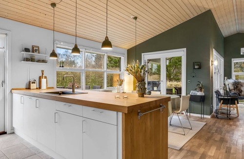 Hou House | "Frederikka" - 1.9km from the sea by Interhome