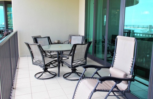 Orange Beach Condo | Free boat slip w/Luxury 2 BR/Water front, on Terry Cove Condo