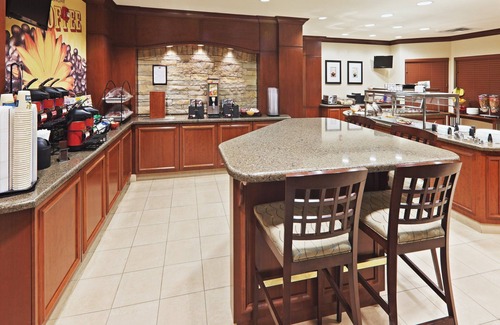 Oklahoma City Condo | Free Breakfast Buffet. Outdoor Pool. Gym. Your Next Trip!
