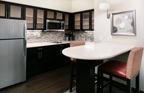 Historic East Village Condo | Free Breakfast Buffet. Indoor Pool & Hot Tub. Stay in Downtown Des Moines.