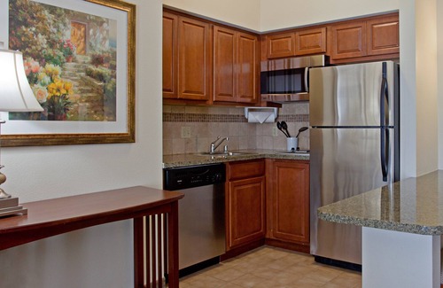 Palmdale Apartment | Free Breakfast. Outdoor Pool & Hot Tub. Close to Edwards Air Force Base!
