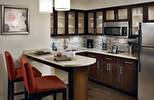 McNeil Apartment | Free Breakfast & Pool Access Included! Studio Near U of Texas.