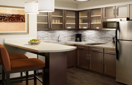 Lafayette Condo | Free Breakfast. Pool. Only 5 Miles to Purdue University + Great for Groups!