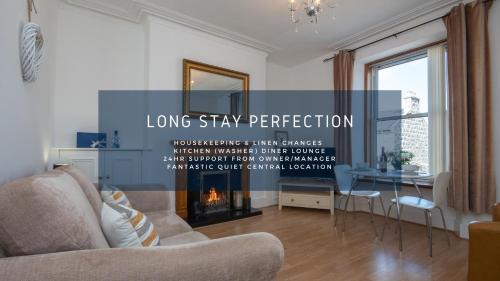 Aberdeen West End Apartment | Free Parking, 1 Bed Apt, Half Mile to Union Street yet Quiet, Fast WIFI, Ideal for Long Term Contractor, etc Stays, Fully Equipped Kitchen, Regular Housekeeping Option - See Our Dwellcome Home Ltd Site for Assurance