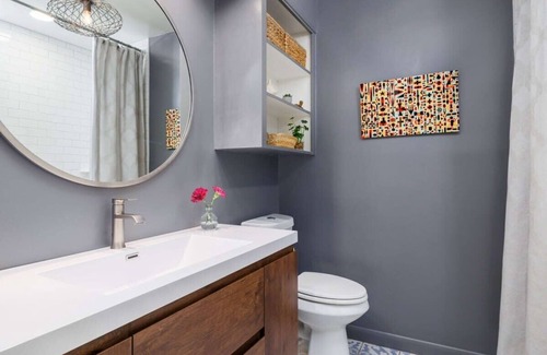 Allandale House | Free Parking, Large Yard, Home Office - 5 Pillars
