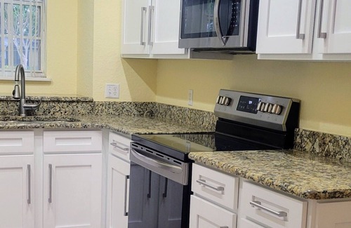 Silver Creek House | FREE Pool/Spa heat - AMAZING REVIEWS! Be My Guest!