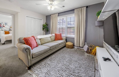 Loring Heights Apartment | FREE & SAFE PARKING - Midtown Studio - Extended Stays Welcome!