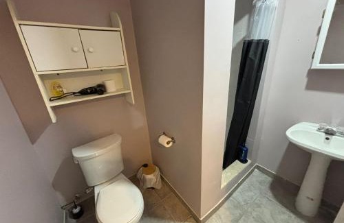 Downtown Mississauga House | FREE STAY HURRY-RAMADAN SPECIAL-Only Applicable Taxes & Fee