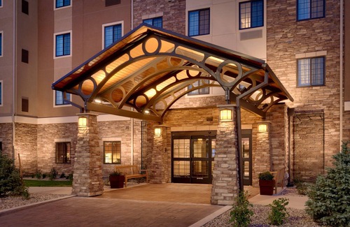 Cheyenne Apartment | FREE Wi-Fi + Breakfast | Fully Equipped Studio with Hot Tub Access