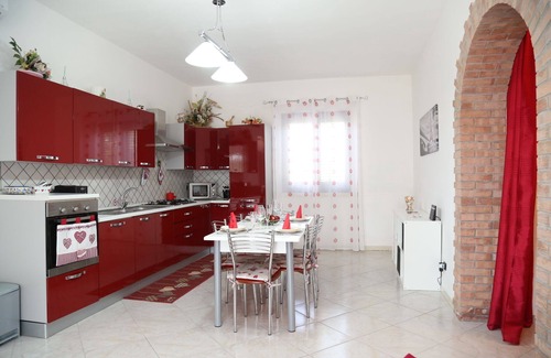 Agrigento Villa | FREE WI-FI. ELEGANT INDEPENDENT VILLA WITH PRIVATE POOL SURROUNDED BY GREEN
